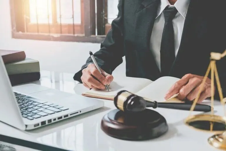 What Is the Difference Between a Lawyer and an Attorney? 